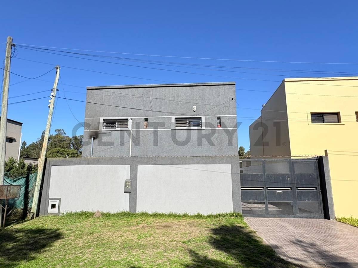 CASA EN VENTA EN CITY BELL — foto 1