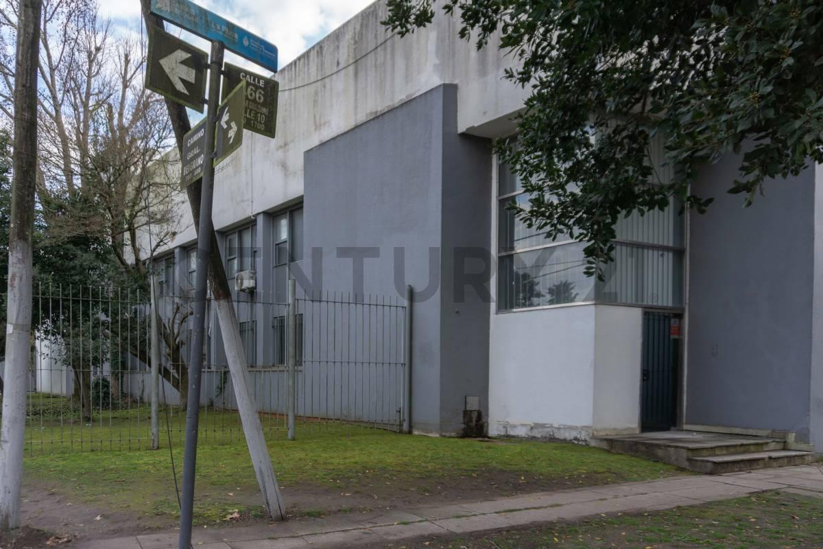 VENTA, Edificio Corporativo e Industrial - Camino General Belgrano y 466 - City Bell — foto 1