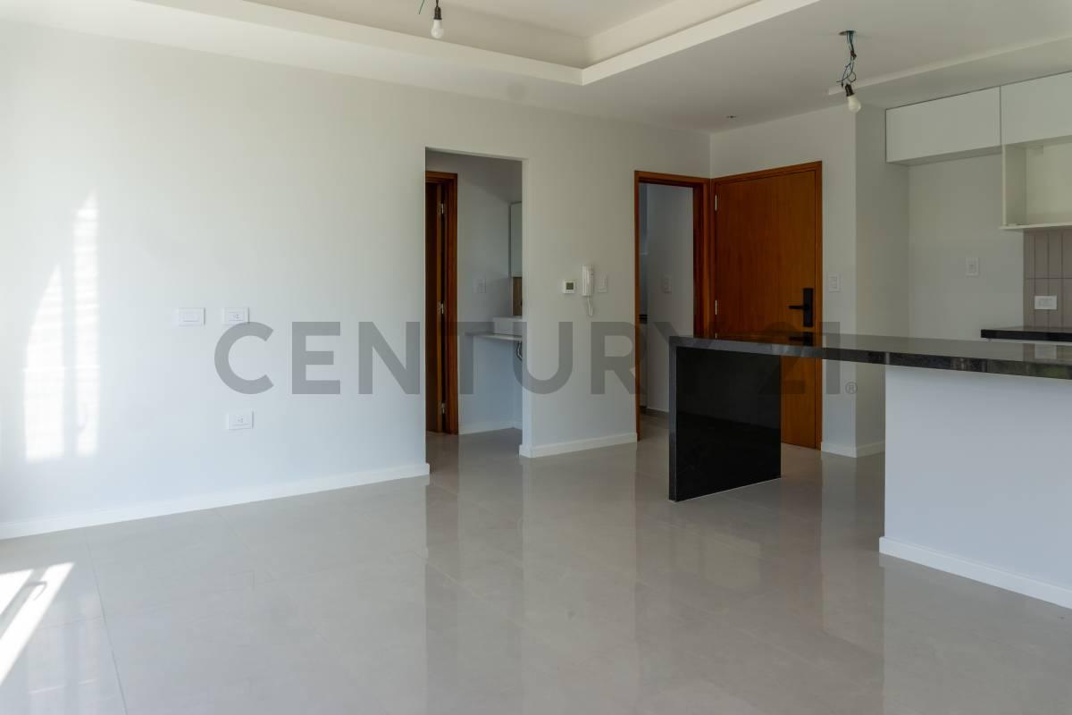DEPARTAMENTO EN VENTA 50 ENTRE 26 Y 27 FRENTE PARQUE SAN MARTÍN - LA PLATA — foto 1
