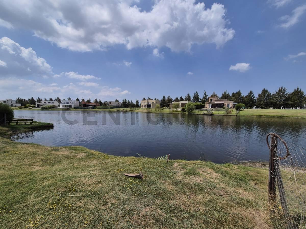 Lote a la laguna en Escobar, El Naudir aguas privadas — foto 1
