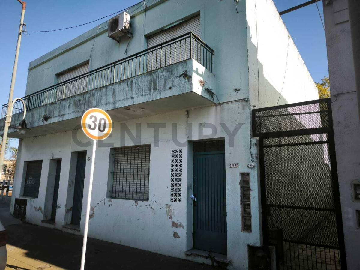 OPORTUNIDAD PARA INVERSORES - PROPIEDAD MULTIFAMILIAR APTO CRÉDITO — foto 1