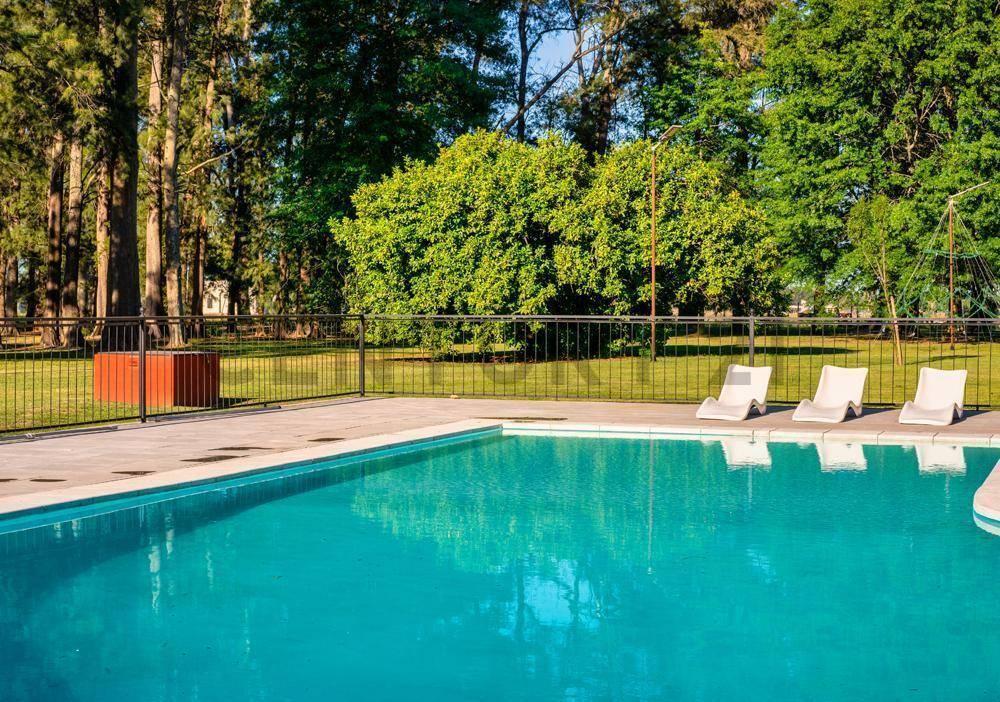 Lote en venta en Barrio Tres Pinos Villa de Campo — foto 1