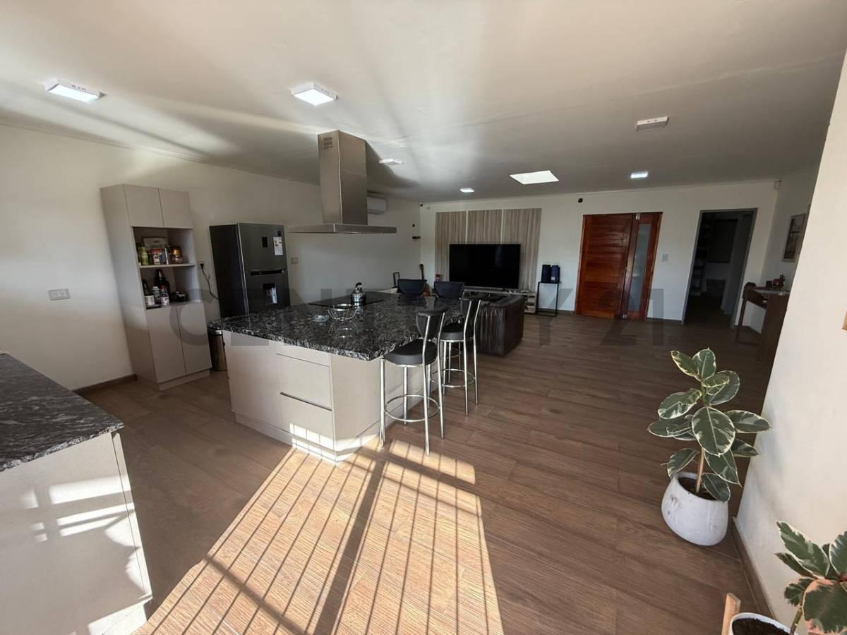 CASA 4 AMBIENTES OLIVERA LUJAN — foto 1