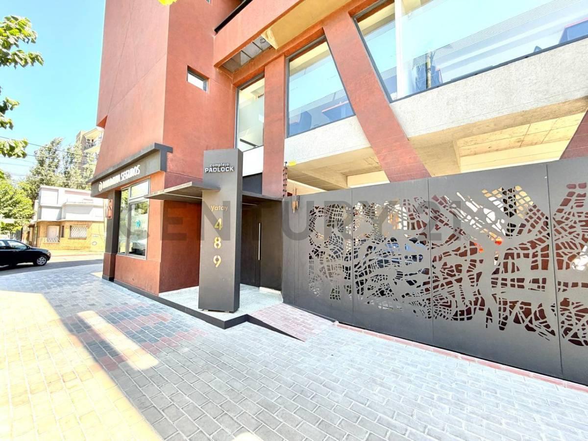 VENTA DE MONOAMBIENTE AL FRENTE CON DOBLE BALCON MORON CENTRO — foto 1