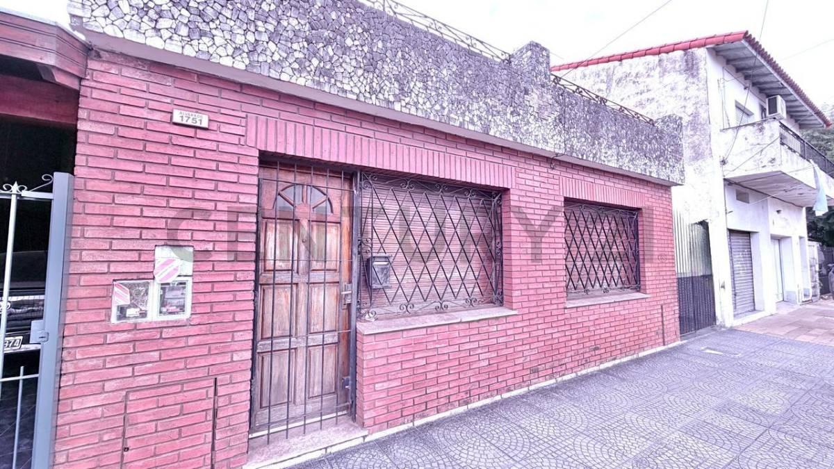 VENTA CASA 6 AMBIENTES MORON — foto 1