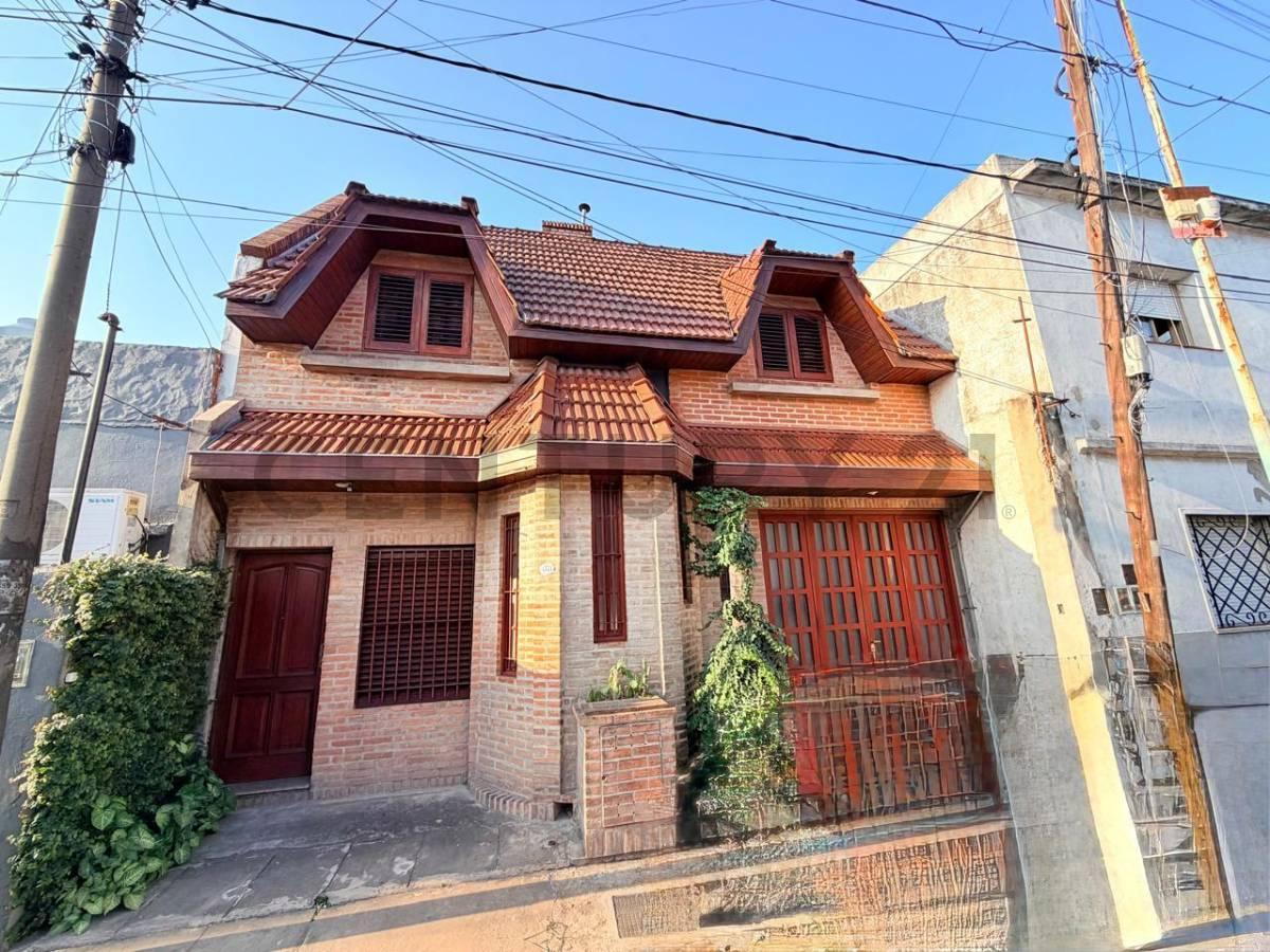 VENTA CASA 5 AMBIENTES CON COCHERA VILLA SARMIENTO APTO CREDITO — foto 1