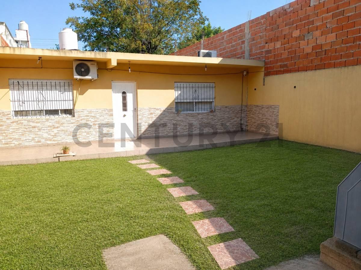 VENTA PH 3 AMBIENTES ISIDRO CASANOVA PATIO COCHERA — foto 1