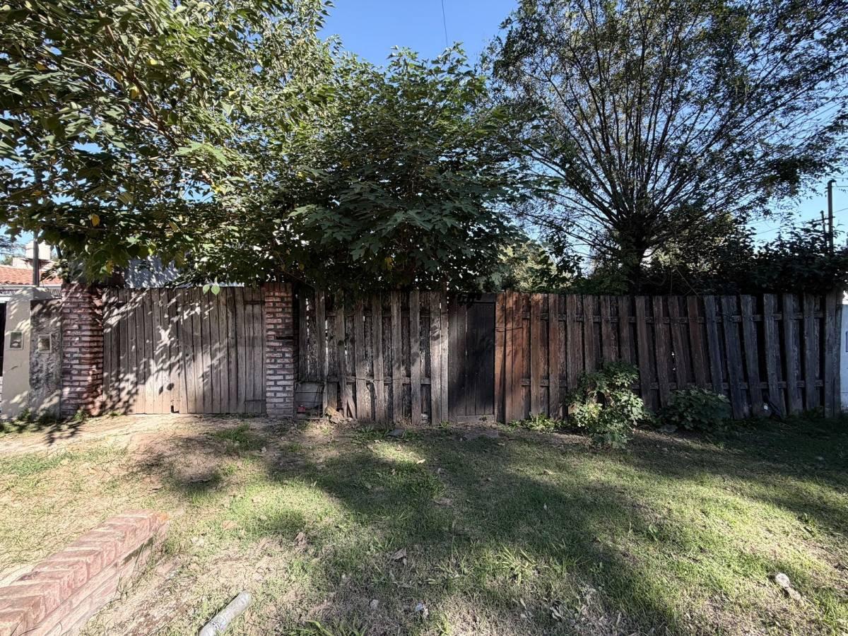 Venta de lote de 200 m² ubicado sobre Belisario Roldán al 276, General Rodríguez. — foto 1
