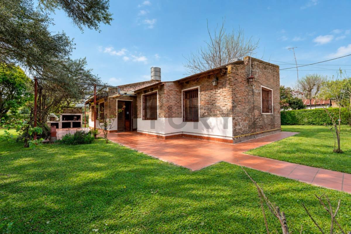 Casa Quinta VENTA en Carlos Keen sobre Lote 4.800 m2 — foto 1