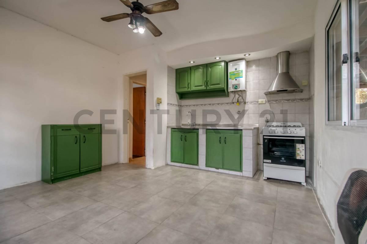Casa en venta 2 dormitorios en City Bell — foto 1