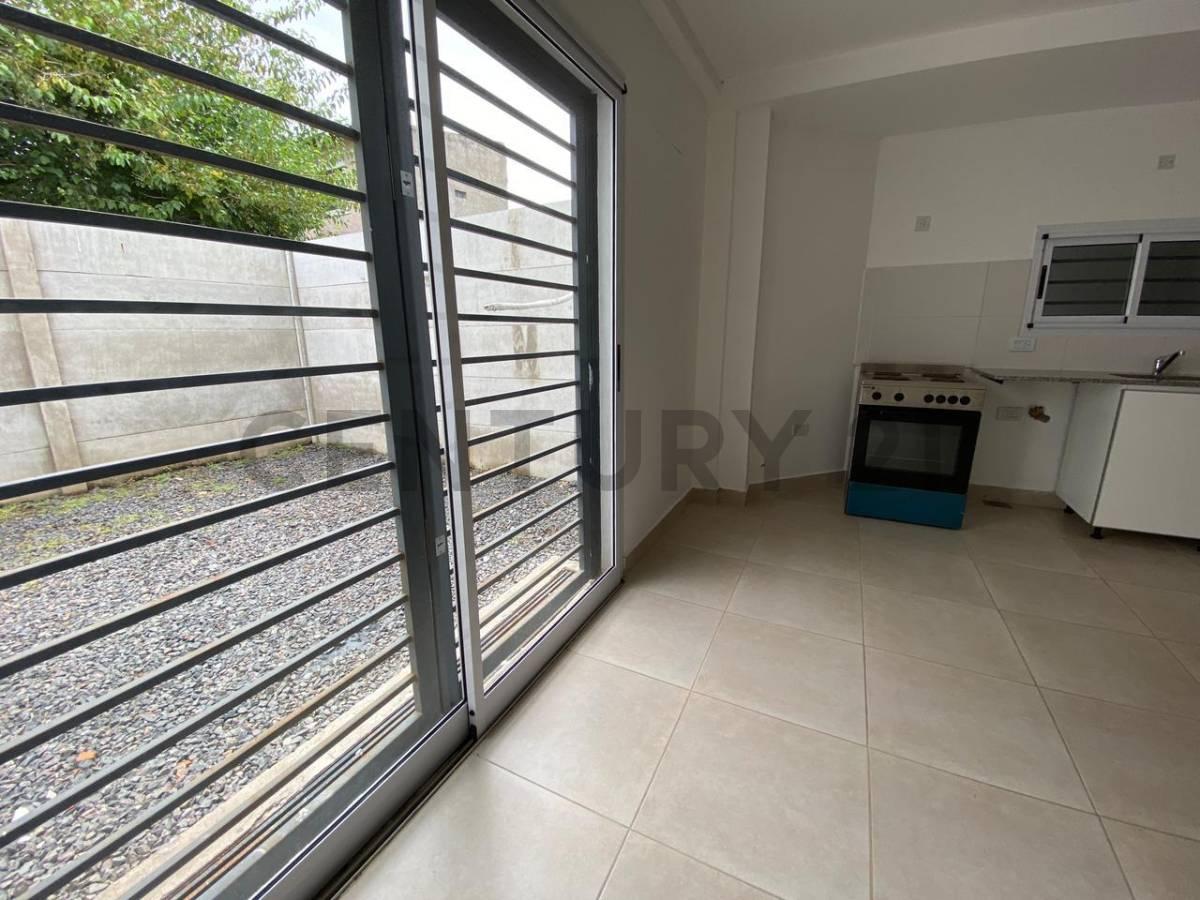 Monoambiente en 122 y 63 en VENTA — foto 1