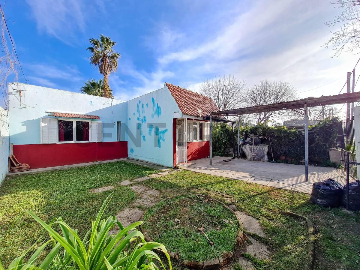Casa a la venta de dos dormitorios en Berisso — foto 1