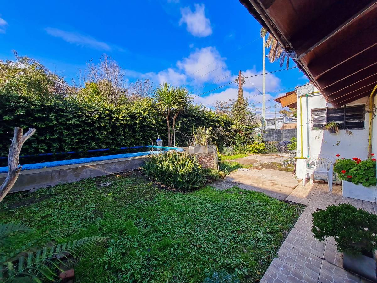 Casa en venta en Gonnet — foto 1