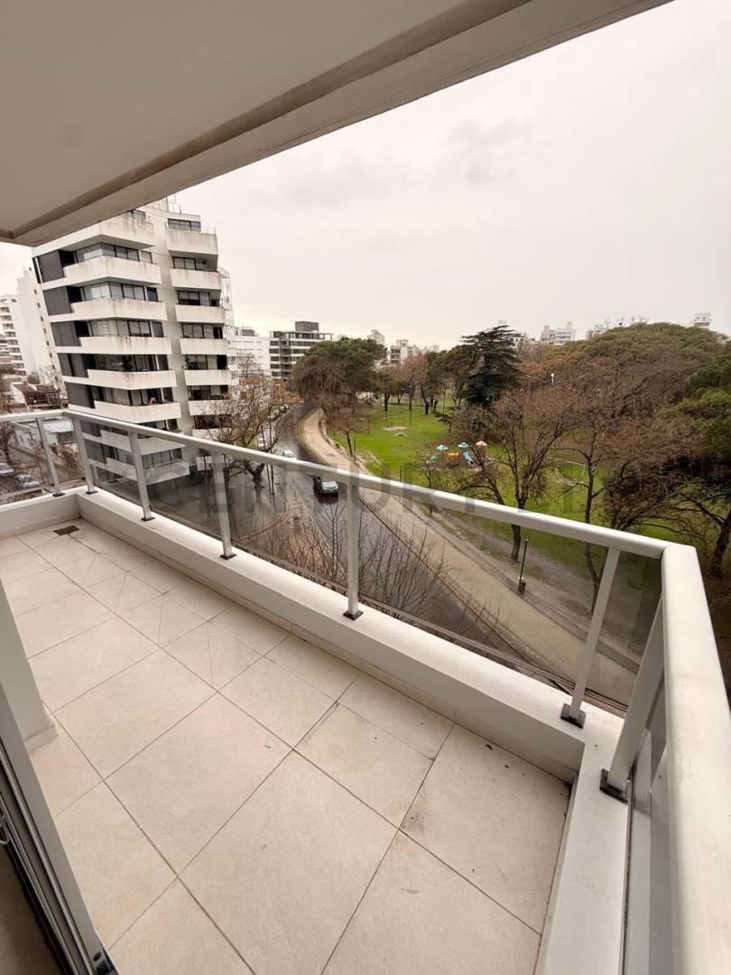DEPARTAMENTO EN VENTA 2 DORMITORIOS Y COCHERA EN LA PLATA — foto 1