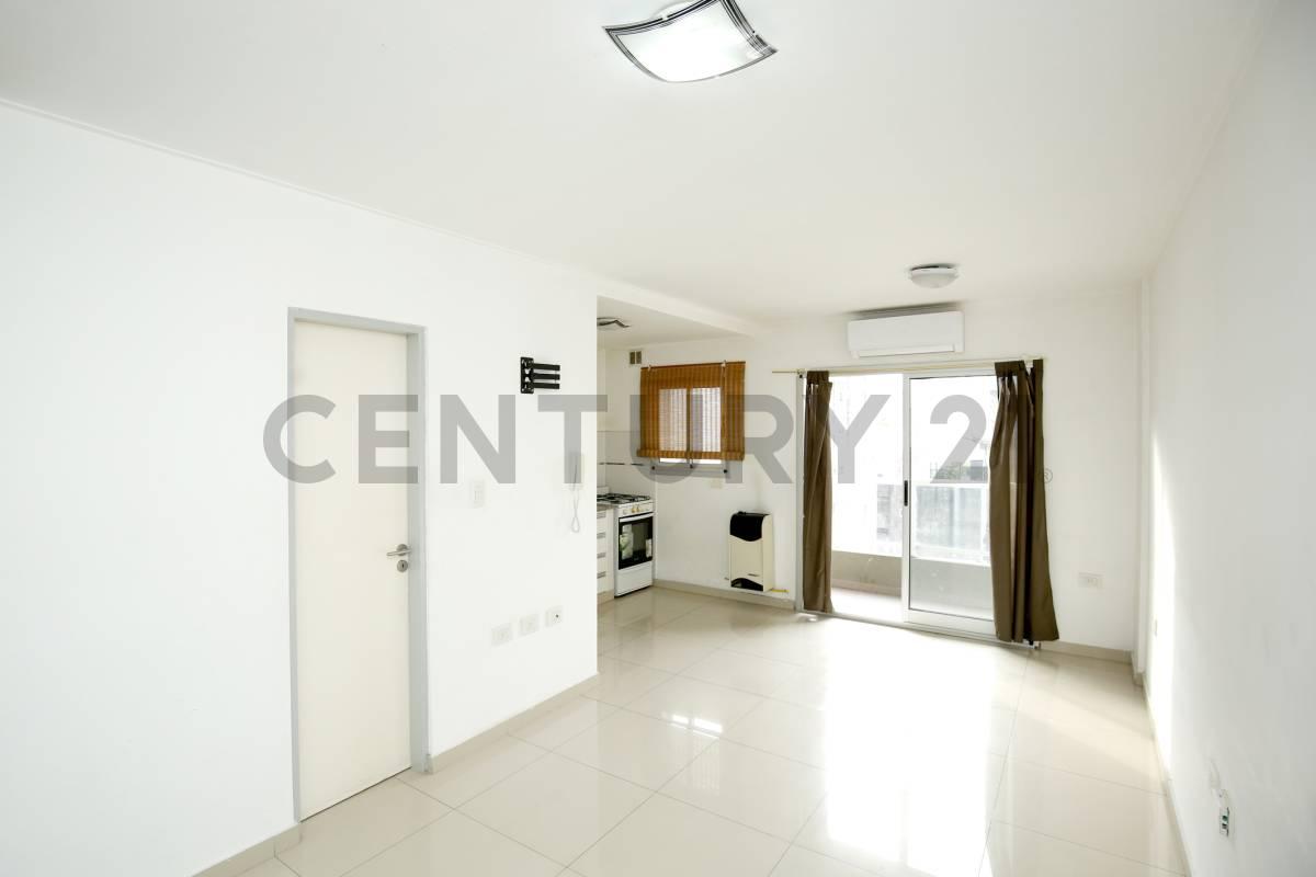 Departamento en venta en La Plata de 1 dormi con balcón — foto 1