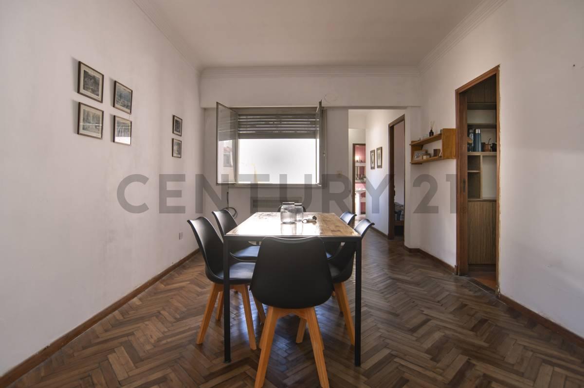 Departamento en venta de 2 dormitorios en La Plata — foto 1