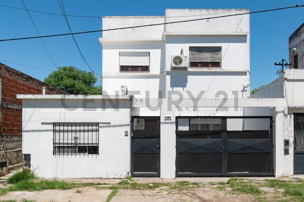 Casa en venta en La Plata tipo PH - San Carlos — foto 1
