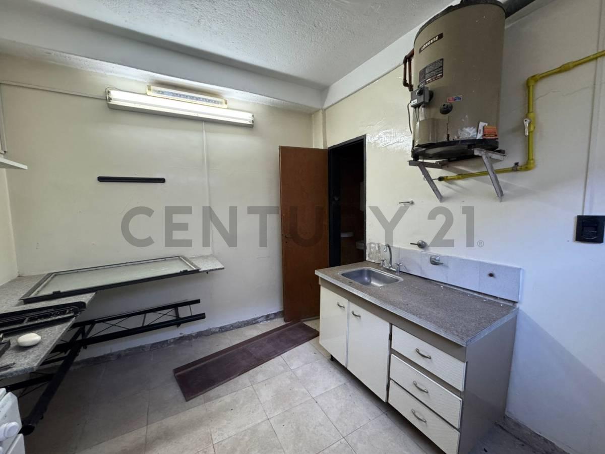 Local en venta en La Plata — foto 1