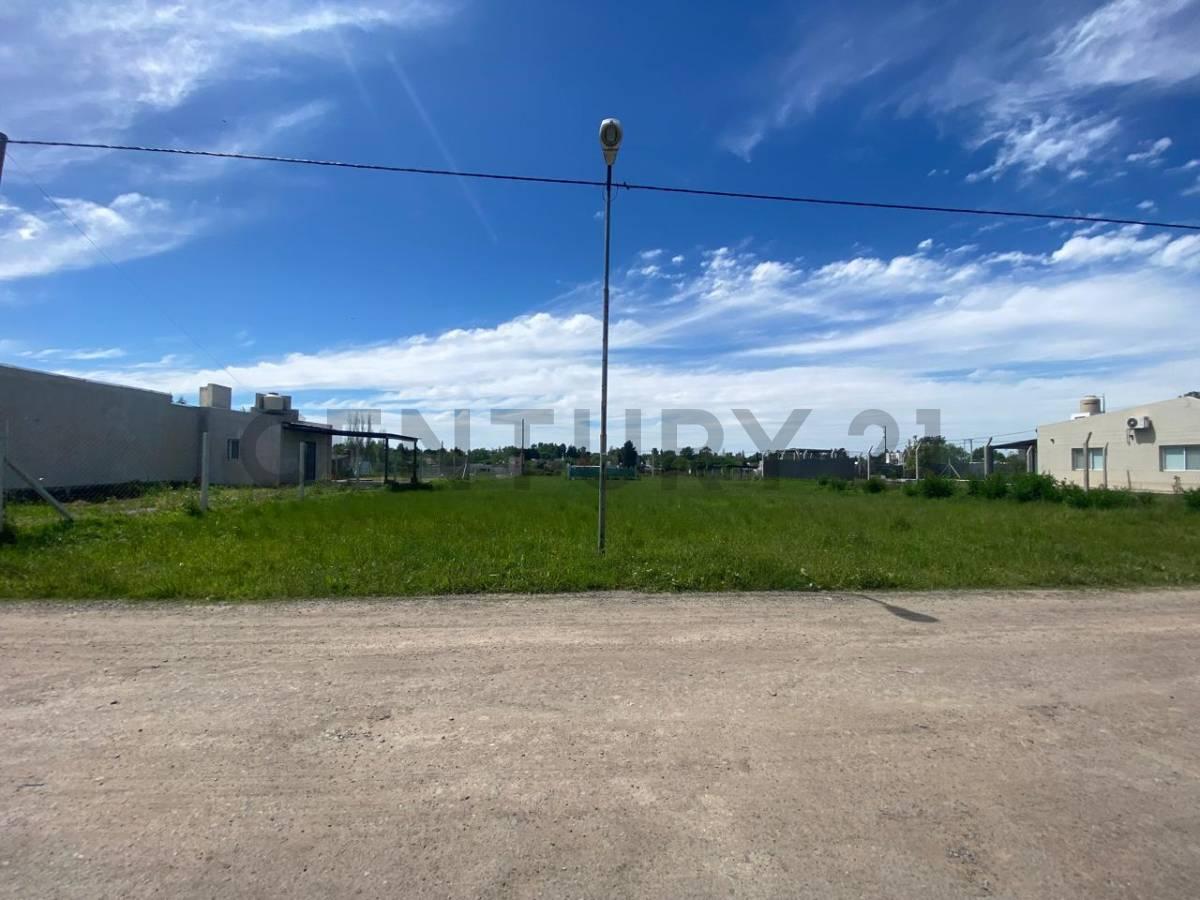 LOTE EN VENTA SICARDI CON ESCRITURA — foto 1