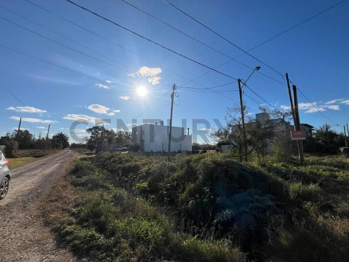 Lote en venta en City Bell, La Plata — foto 1
