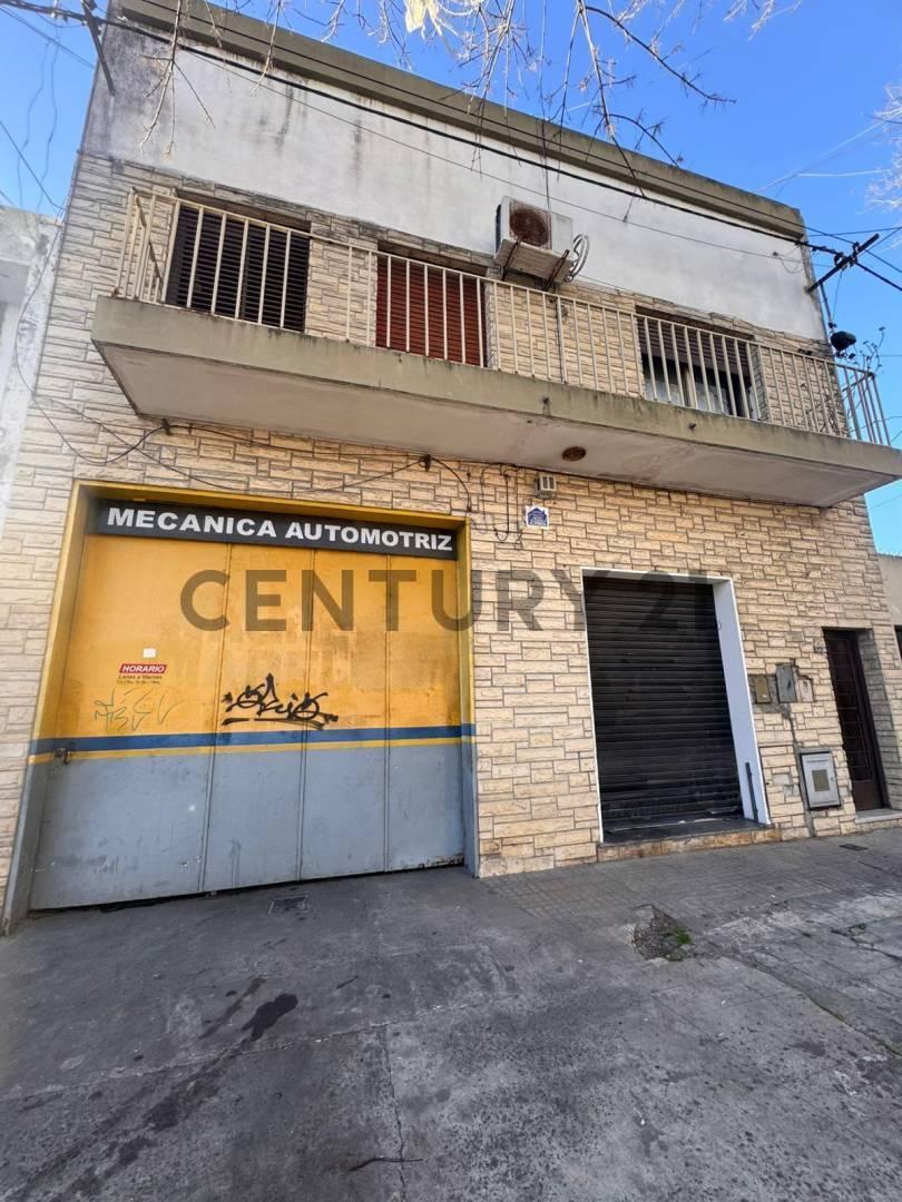 Lote en venta 33 entre 9 y 10 con taller mecanico+local+departamentos — foto 1