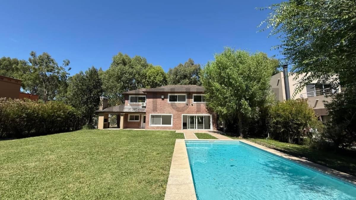 Casa en venta en Haras del Sur I - Lote 3 — foto 1