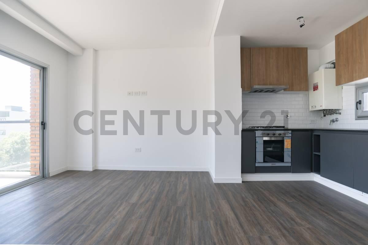 Departamento de 2 dormitorios con cochera en La Plata — foto 1