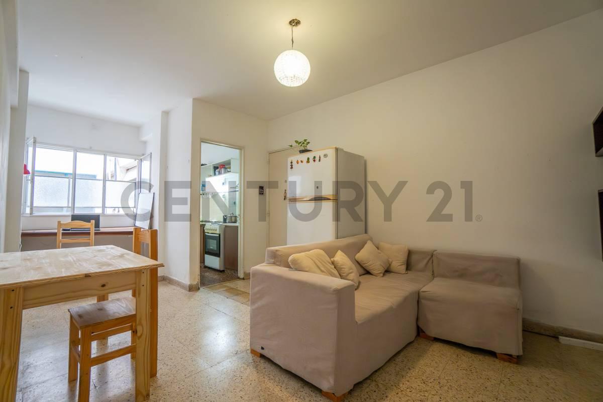 Departamento en venta en La Plata de Dos dormitorios — foto 1