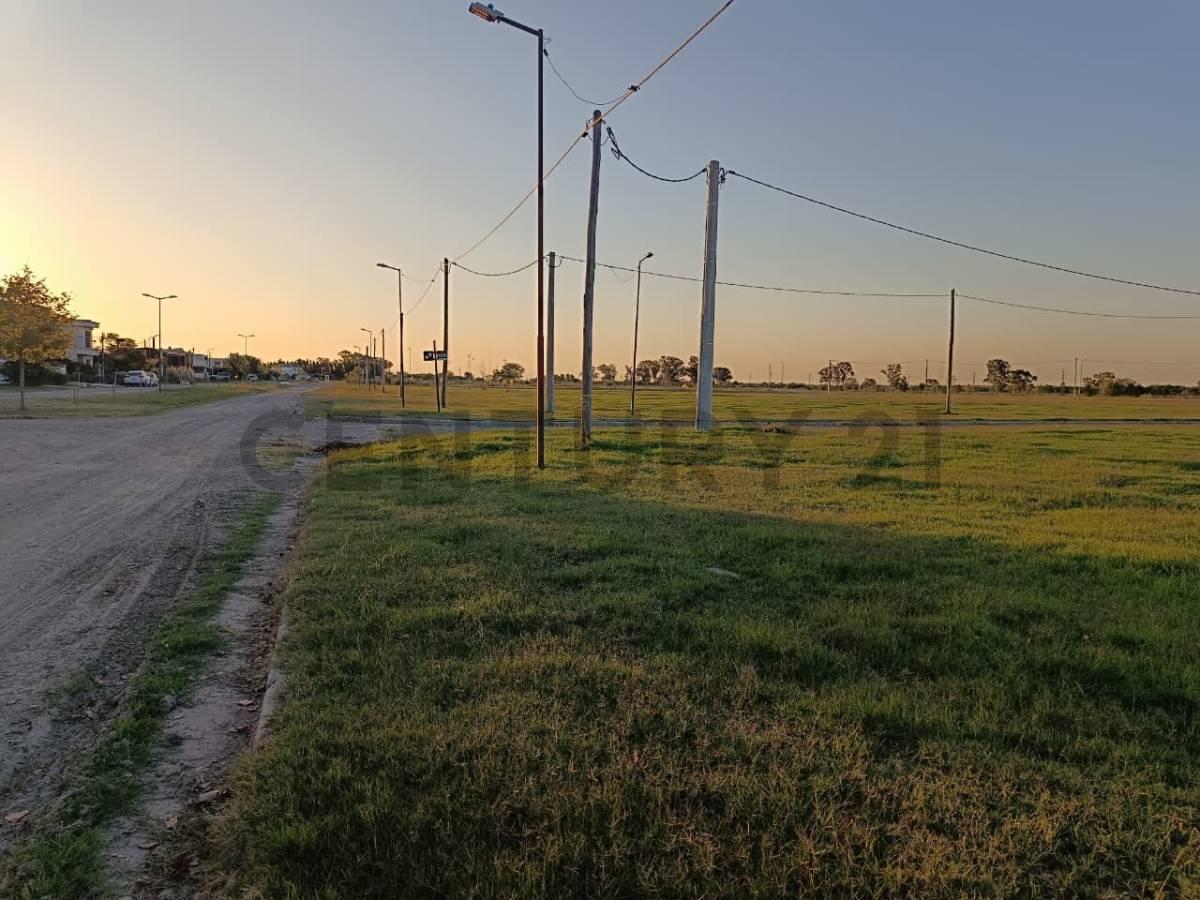 Lotes en venta en El Quimilar City Bell — foto 1