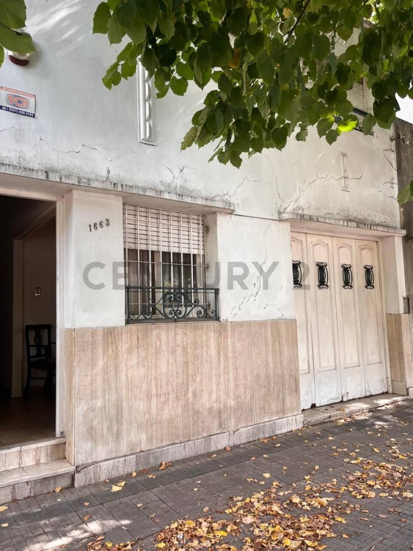 Casa en venta en La Plata — foto 1