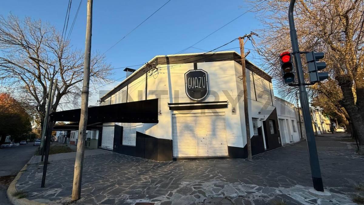 CALLE 117 ENTRE 35 Y DIAGONAL 74 | LOCAL COMERCIAL + PH — foto 1