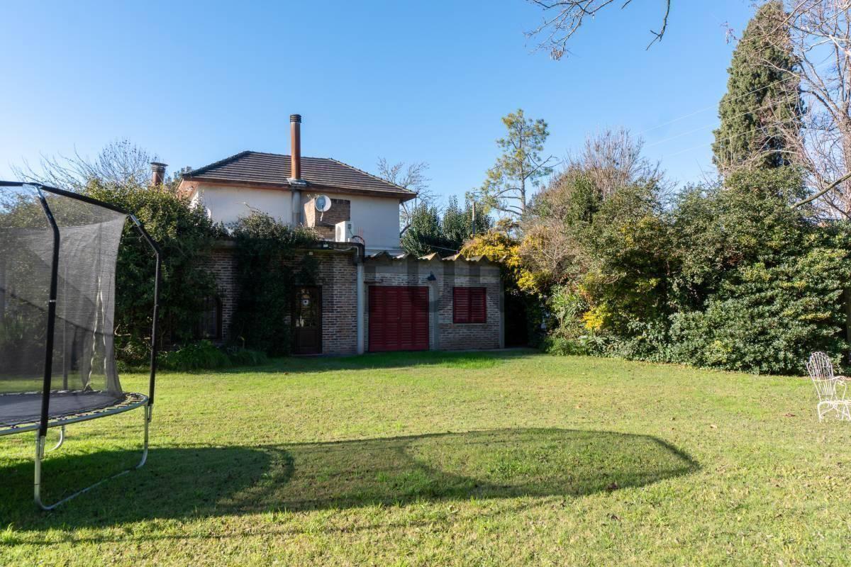 LOTE CON CONSTRUCCION EN VENTA EN VILLA ELISA — foto 1