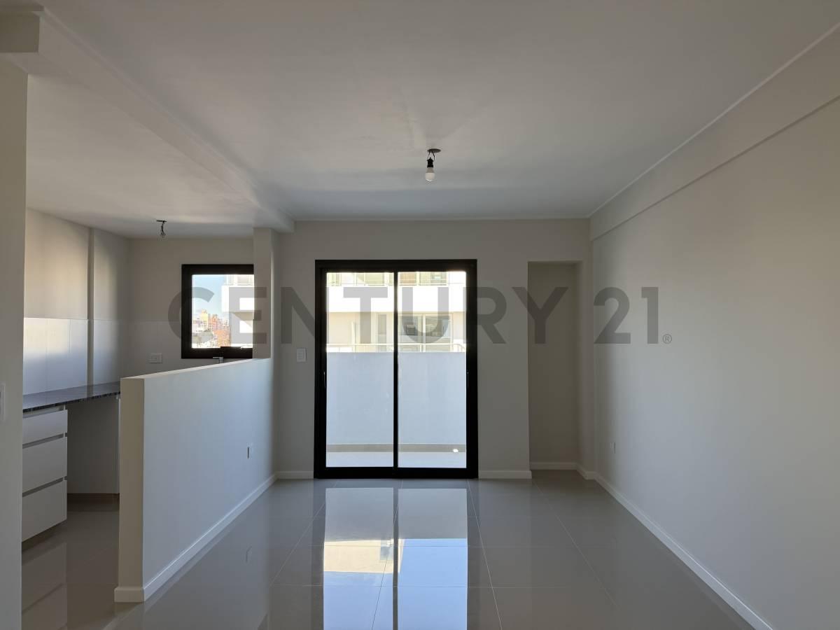 Calle 49 e/ 16 y 17 Semipiso 1 Dormitorio + Cochera a estrenar 55 mts 8 vo piso ALARO — foto 1