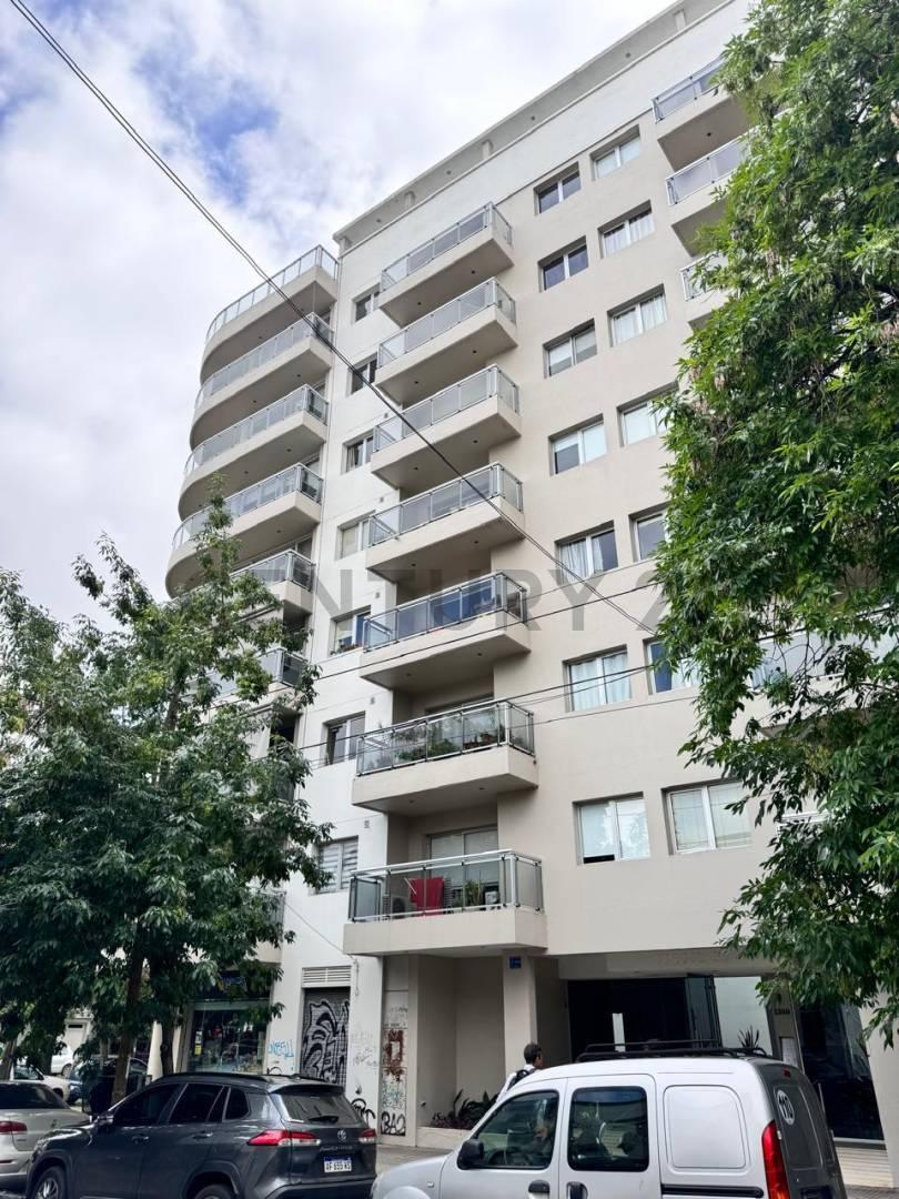 DEPARTAMENTO EN VENTA EN LA PLATA DE 1 DORMITORIO CON COCHERA — foto 1