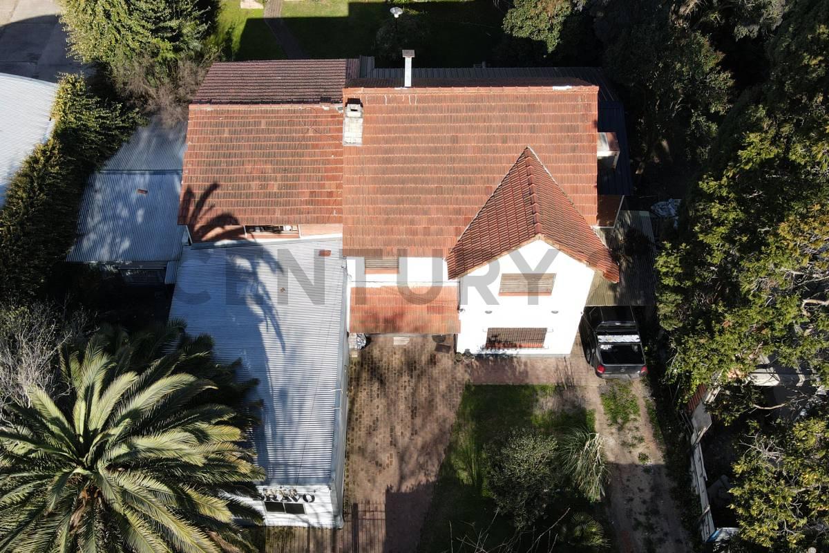 CASA EN VENTA EN CITY BELL IDEAL DESARROLLO — foto 1