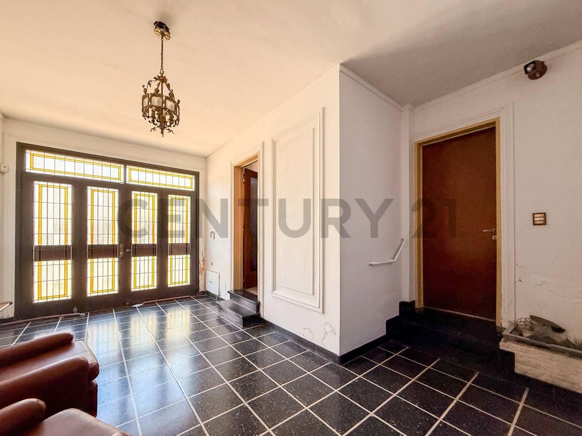 Casa en venta en La Plata de 3 dormitorios — foto 1