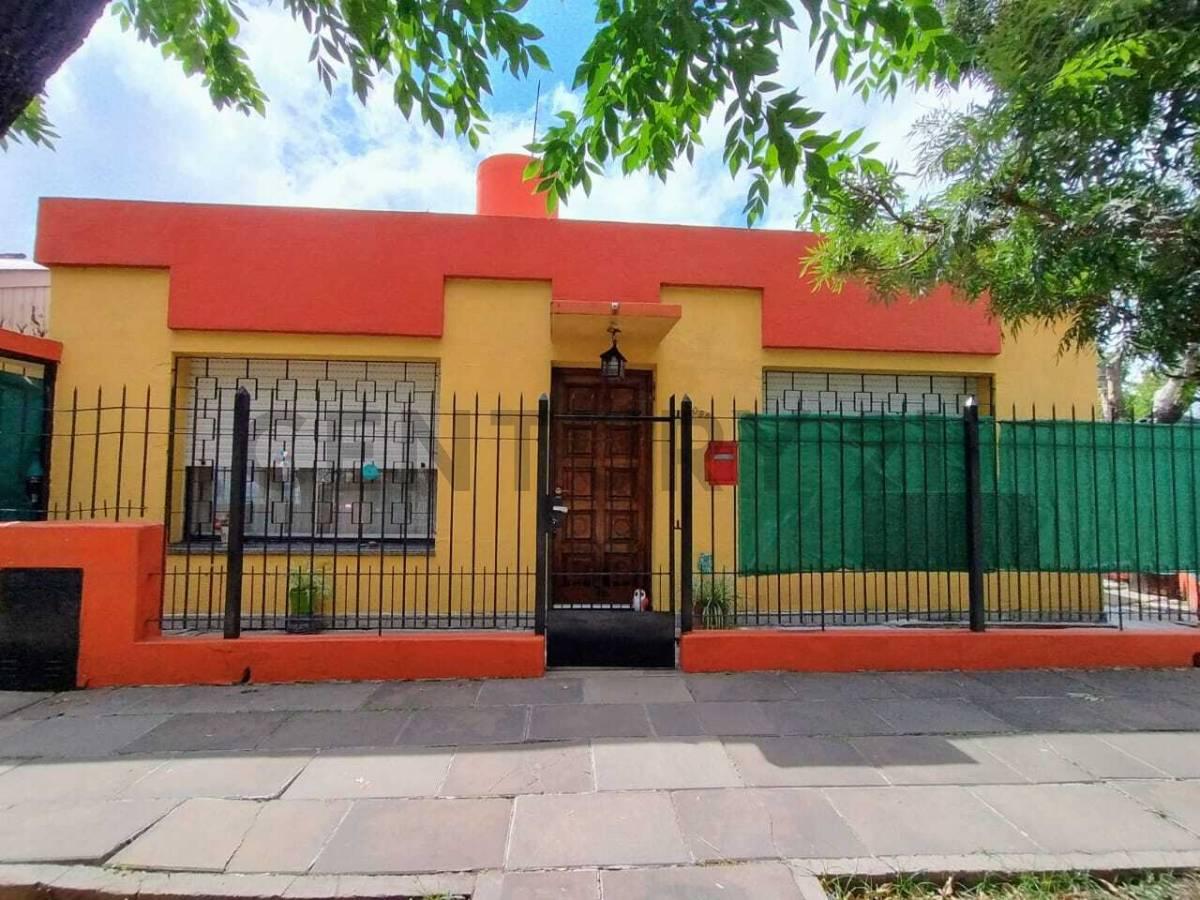 VENTA CASA multifamiliar SAN ANTONIO DE PADUA -4 AMBIENTES - APTA CRÉDITO — foto 1