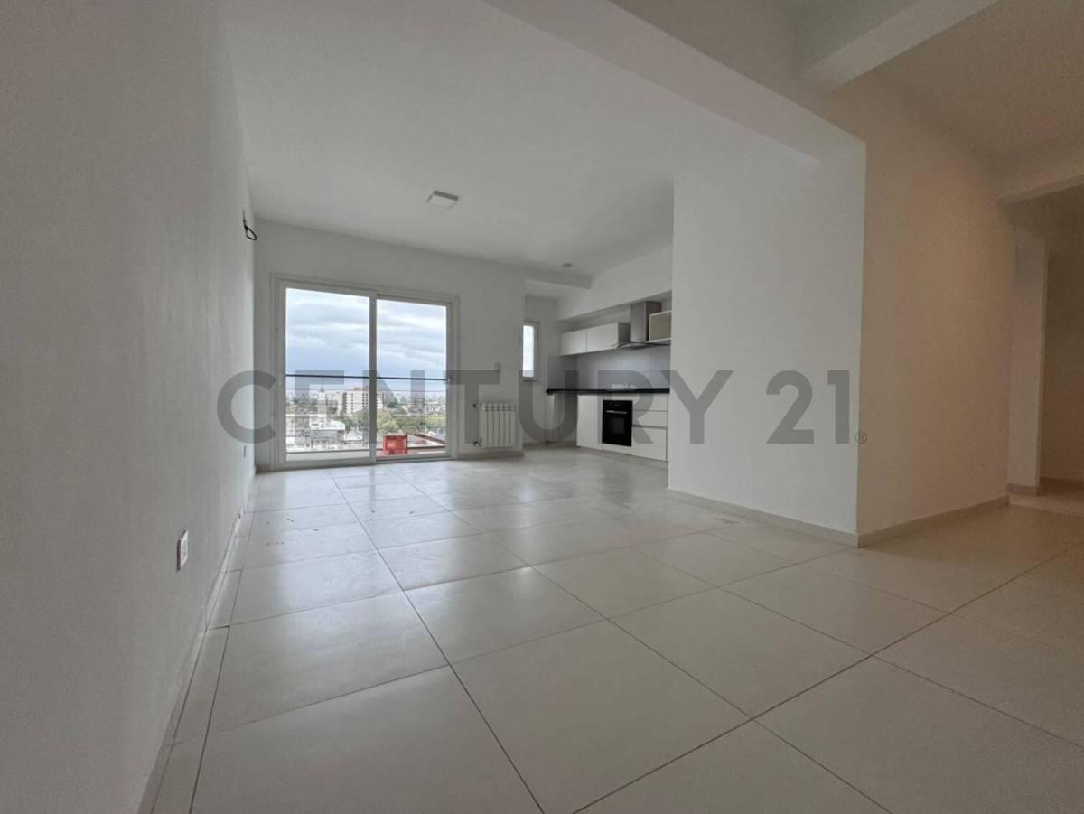 Alquiler departamento 3 ambientes con cochera y terraza privada Ituzaingó — foto 1
