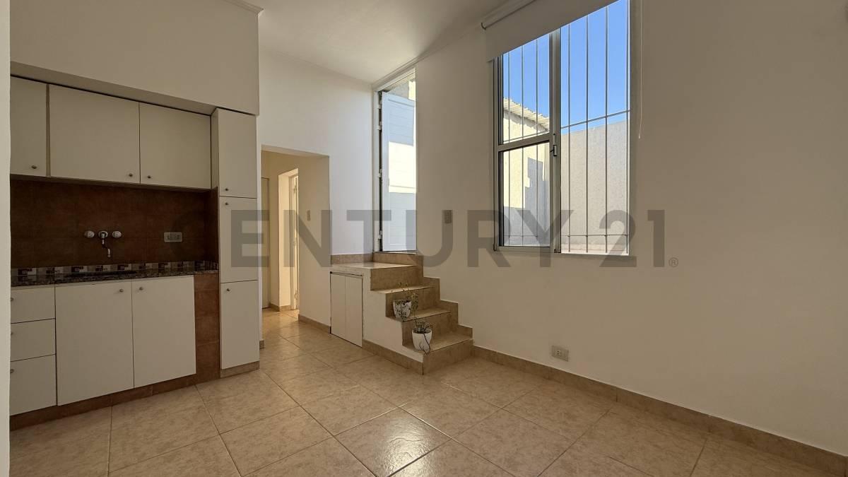 Venta Departamento de 1 Dormitorio con patio exclusivo | Sarmiento, Rosario — foto 1