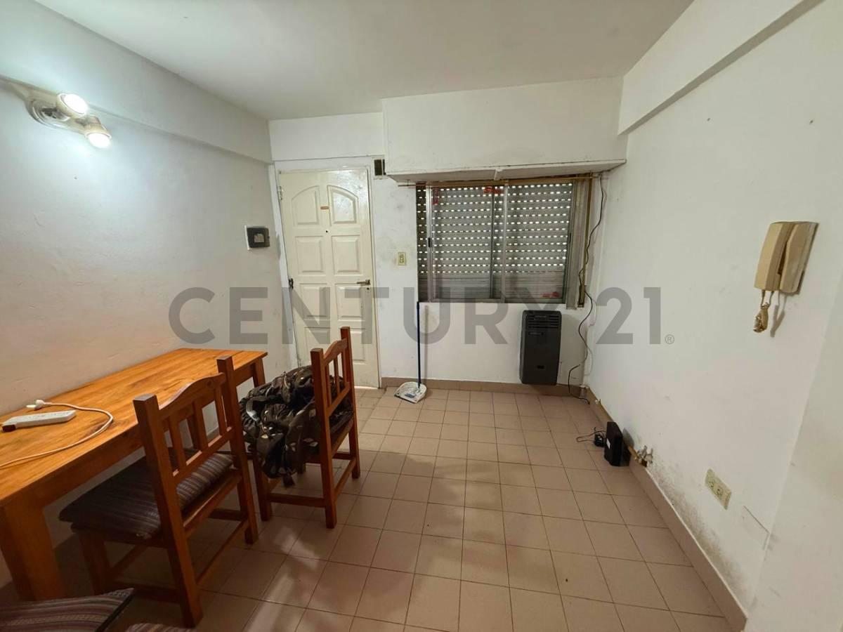 Venta de departamento en La Plata — foto 1