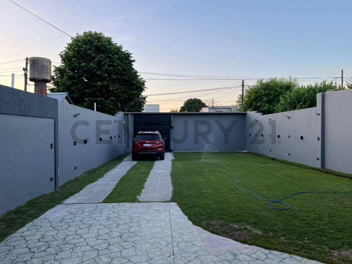 CASA EN VENTA EN LA PLATA — foto 1