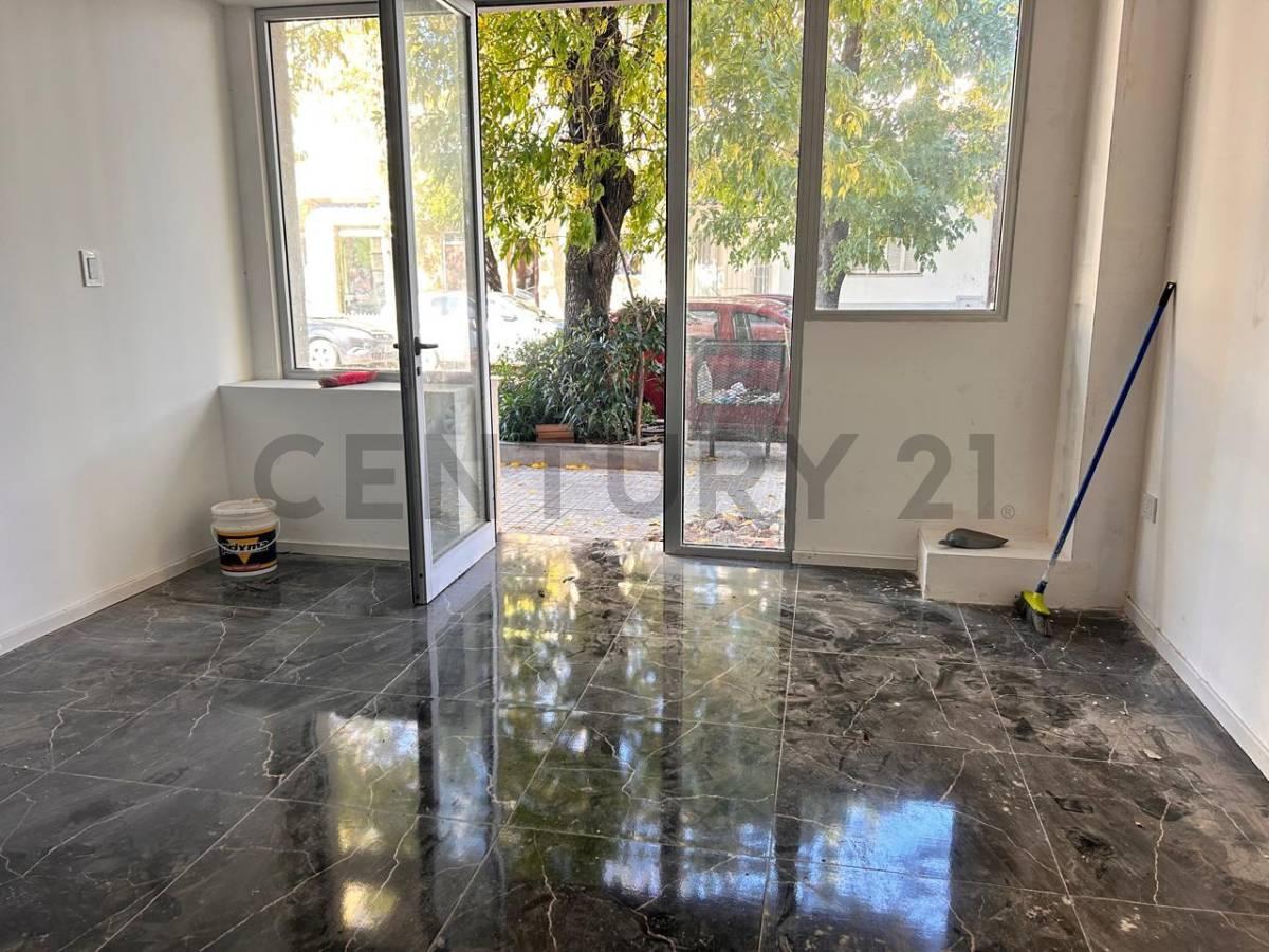 Venta de Local comercial en La Plata — foto 1