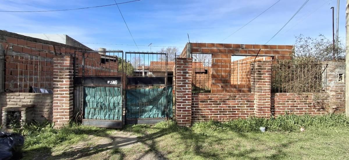 Casa en venta a reciclar La Plata — foto 1