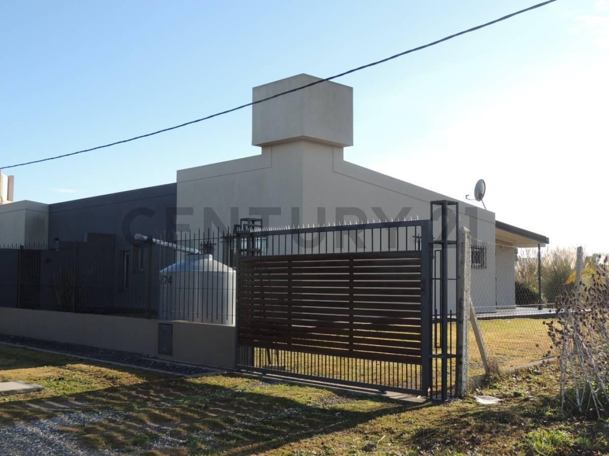 Casa en Venta en Los Talas, Berisso - 3 Dormitorios y 2 baños — foto 1