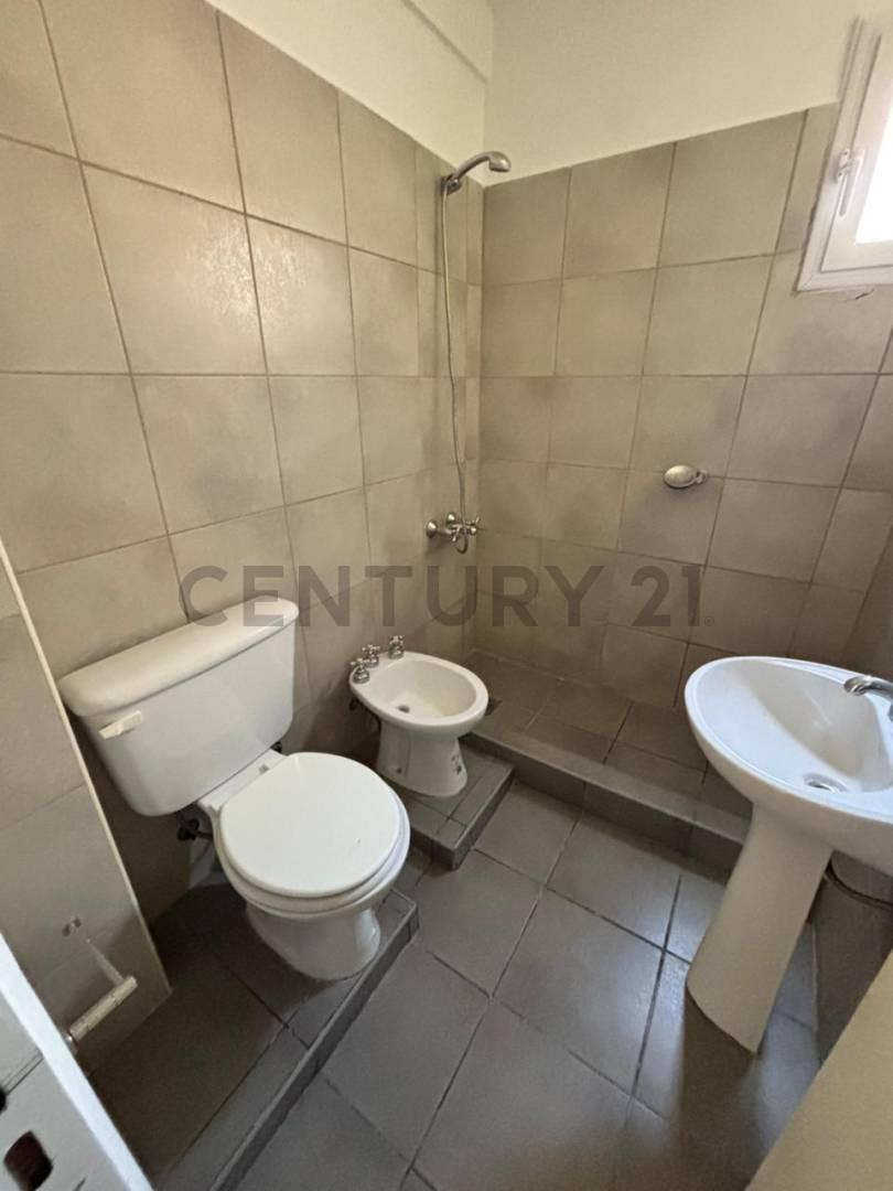 Venta Departamento 2 Dormitorios a metros del rio — foto 1