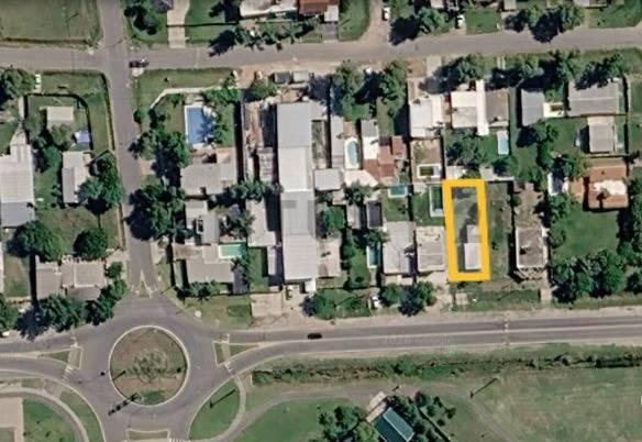 TERRENO CON MEJORAS EN FUNES – EXCELENTE POTENCIAL COMERCIAL — foto 1
