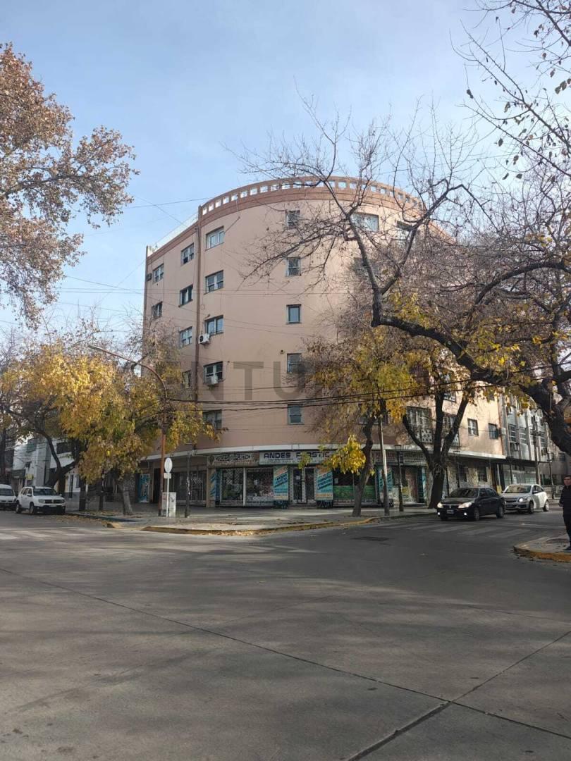 VENTA DEPARTAMENTO 3 DORMITORIOS – CIUDAD DE MENDOZA — foto 1