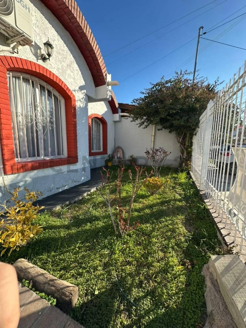 CASA EN VENTA EL CHALLAO — foto 1