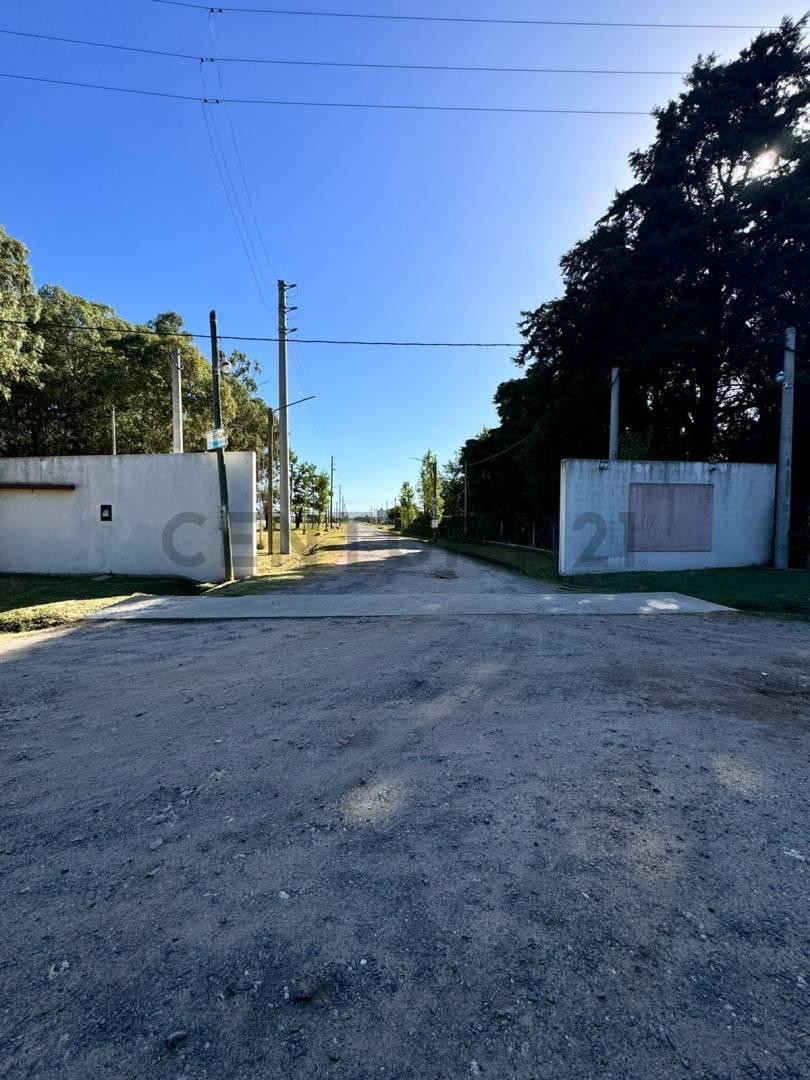 LOTE EN VENTA BARRIO LAS CALANDRIAS — foto 1
