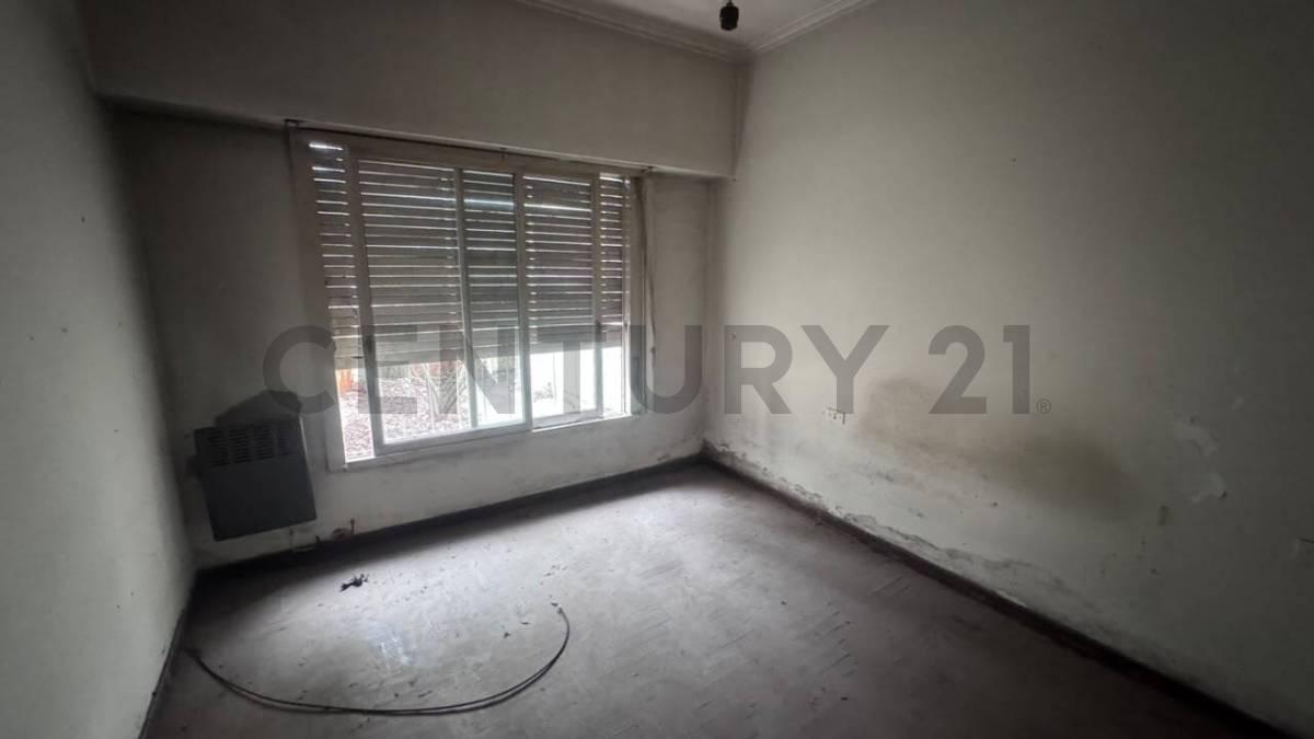 29 y 60 - PH A REFACCIONAR DE UN DORMITORIO — foto 1